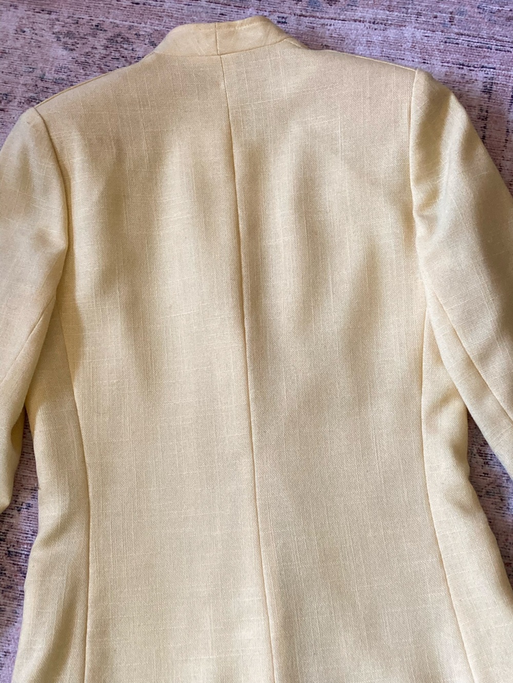 Vintage, yellow blazer - Picture 2 of 9